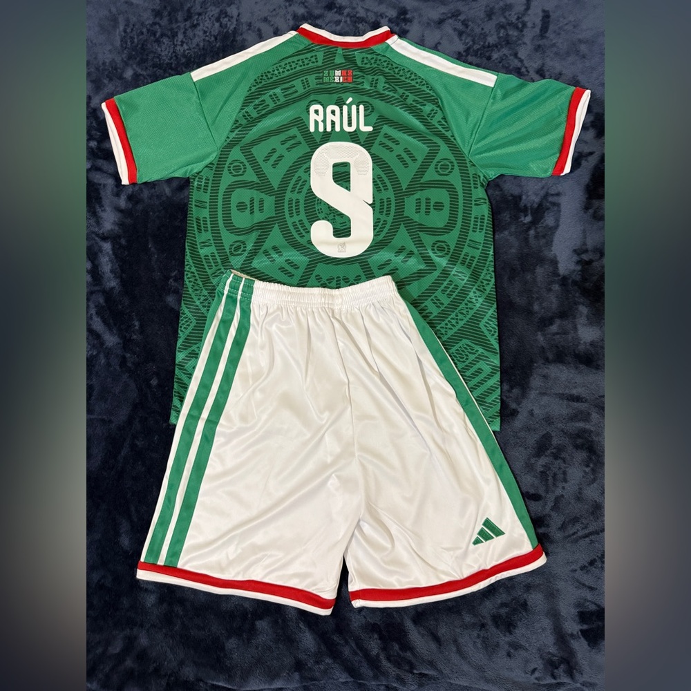 Mexico 25/26 jersey kids set Raul #9 size (20-28) - Picture 2 of 3